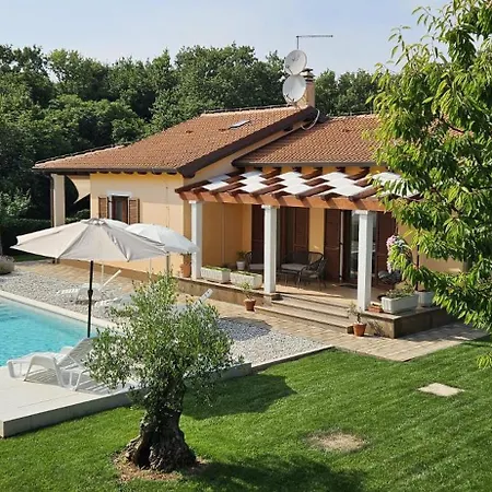 Villa Dora *